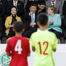 尤文图斯在意甲对阵AC米兰中赢得关键胜利